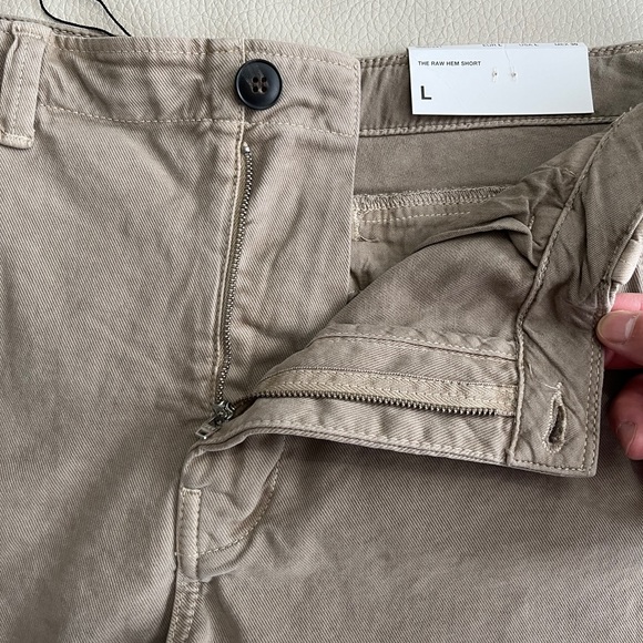 NWT - Zara Women’s ZW Collection Raw Edge Denim Short - Size L - Picture 8 of 13